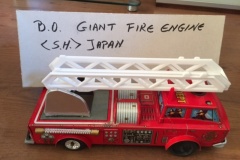 255.GIANT FIRE ENGINE