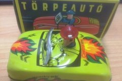 250.TORPEAUTO FIRE CHIEF PUSH HEAD CAR TOY 250.TORPEAUTO FIRE CHIEF PUSH HEAD CAR TOY