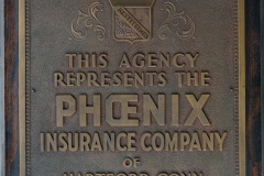 143.PHOENIX INSURANCE COMPANY OF HARTFORD CONN TIN SIGN ON WOOD