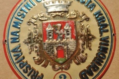 212.PRISPIVA NAMISTNI CHUDE MESTA KRAL VINOHRAD